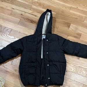 Old Navy Black Puffer Jacket for girls/kids size Large 10/12